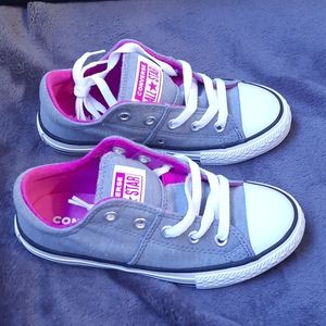 Grey and pink converse